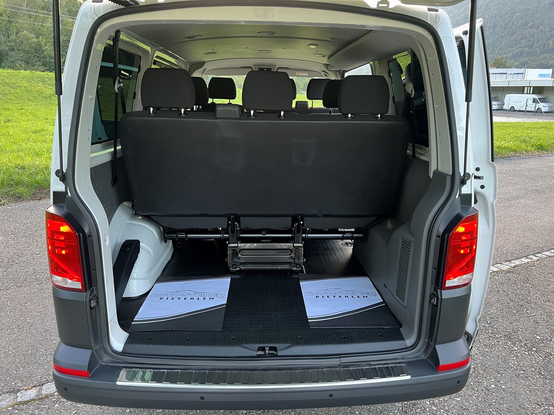 VW T6.1 BUS 9 PLÄTZER "EDITION SPORT" MIT DSG AUTOMAT. CH WAGEN. 2.0 TDI. LEASING 399.--image-14