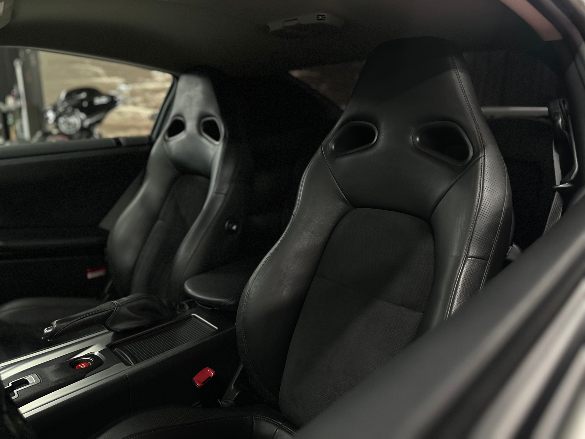 NISSAN GT-R 3.8 V6 Biturbo-image-9