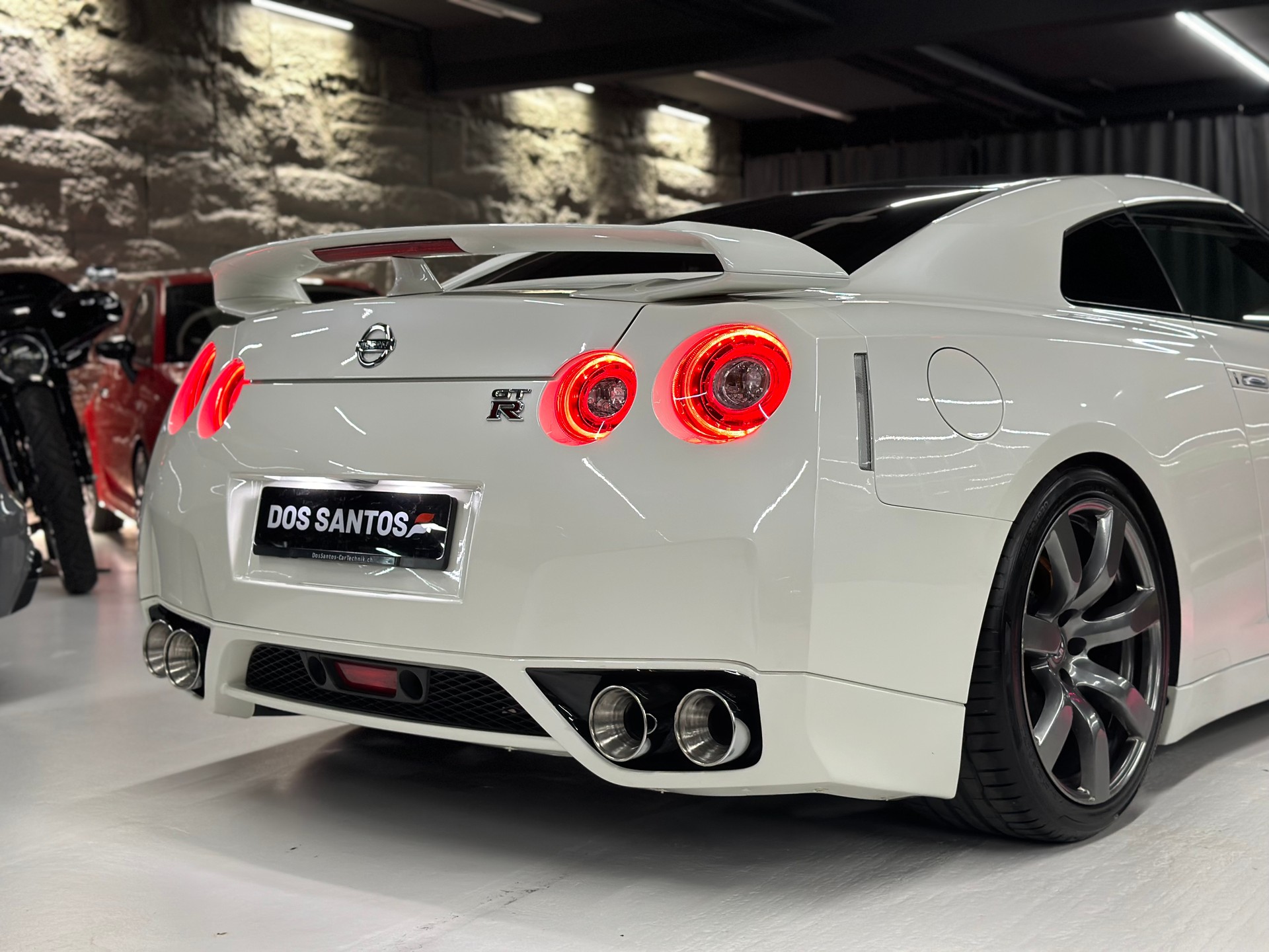 NISSAN GT-R 3.8 V6 Biturbo-image-6