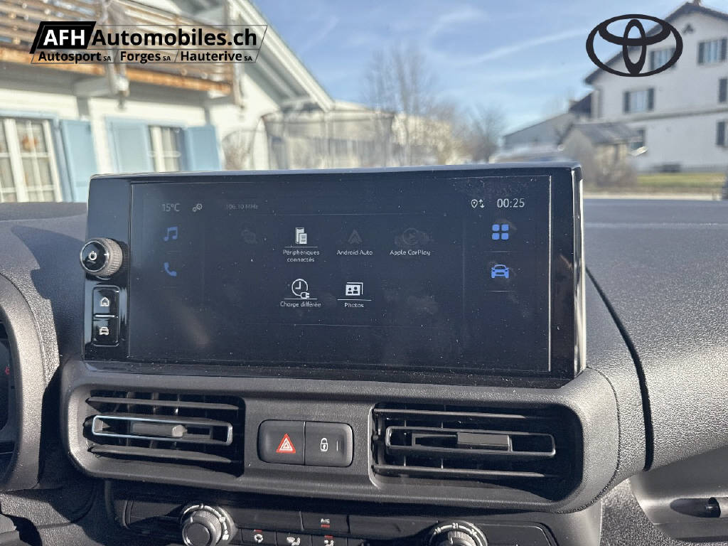 TOYOTA PROACE CITY van L2 52KWh Active-image-16