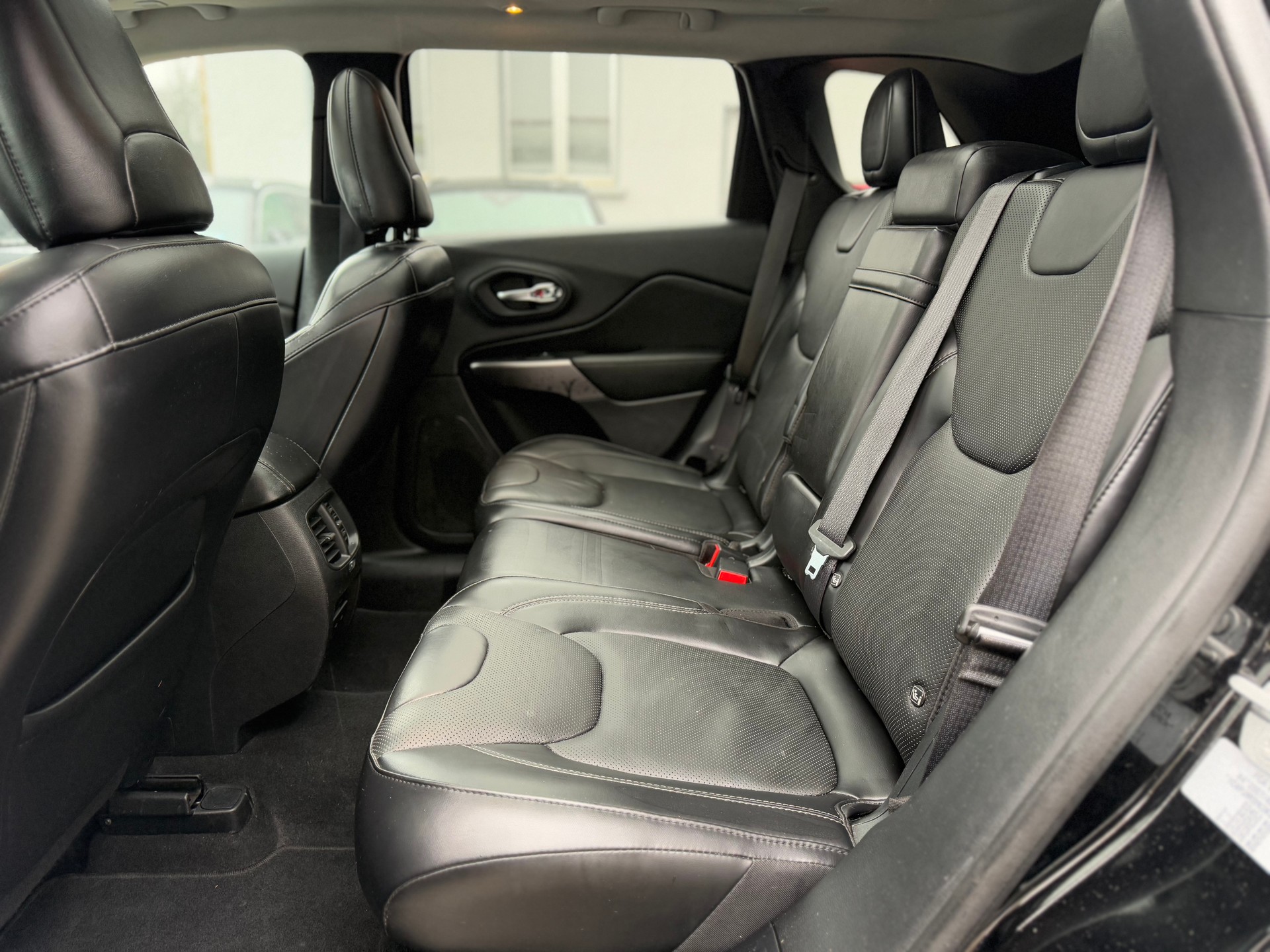 JEEP Cherokee 2.0 Limited AWD Drive I 9ATX-image-8