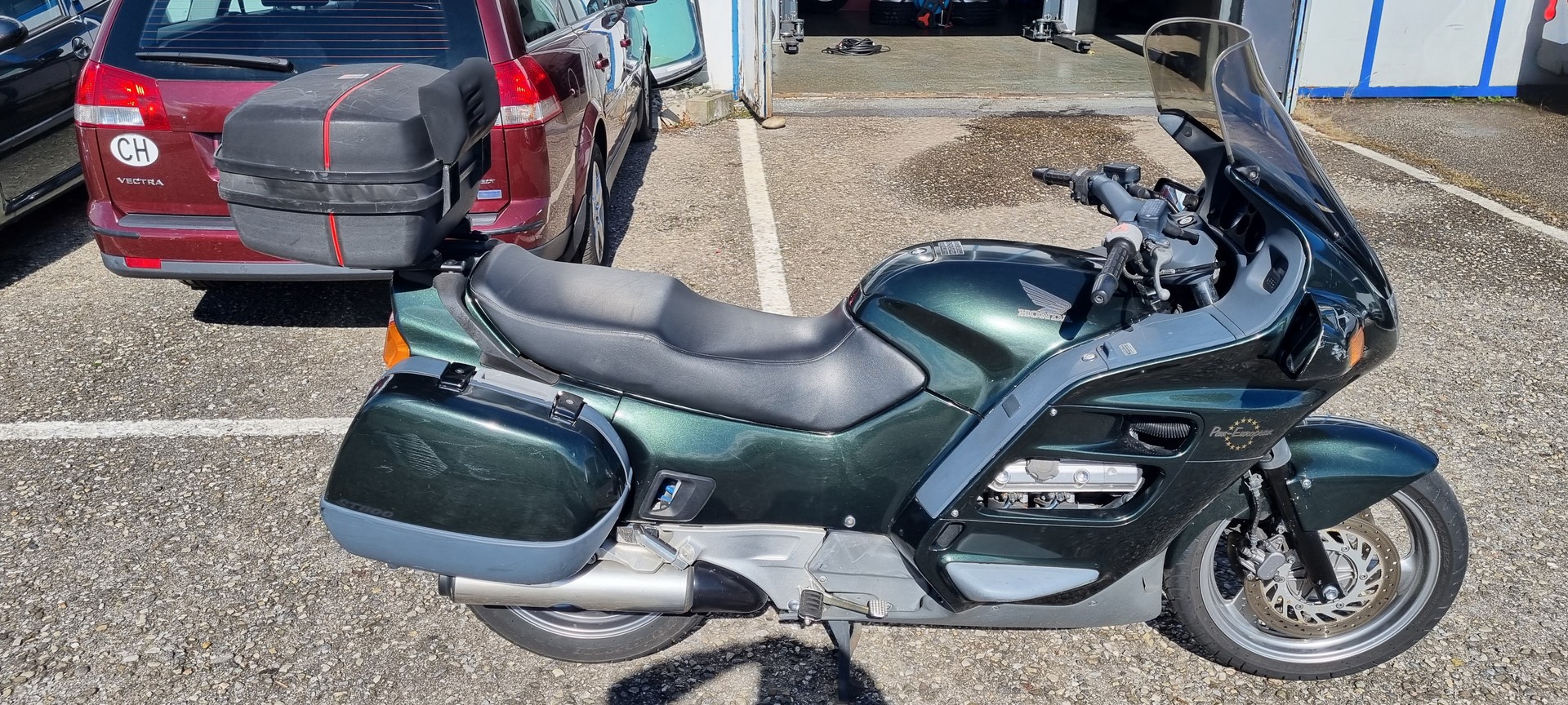 HONDA ST 1100 Pan-European-image-3