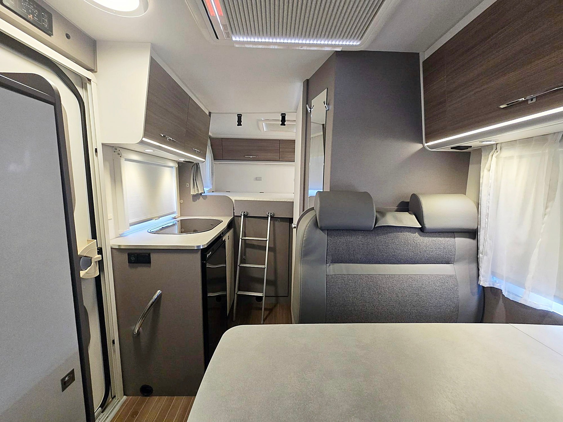 ETRUSCO V 5900 DB 2,3 DIESEL FIAT DUCATO MJ 140-image-8