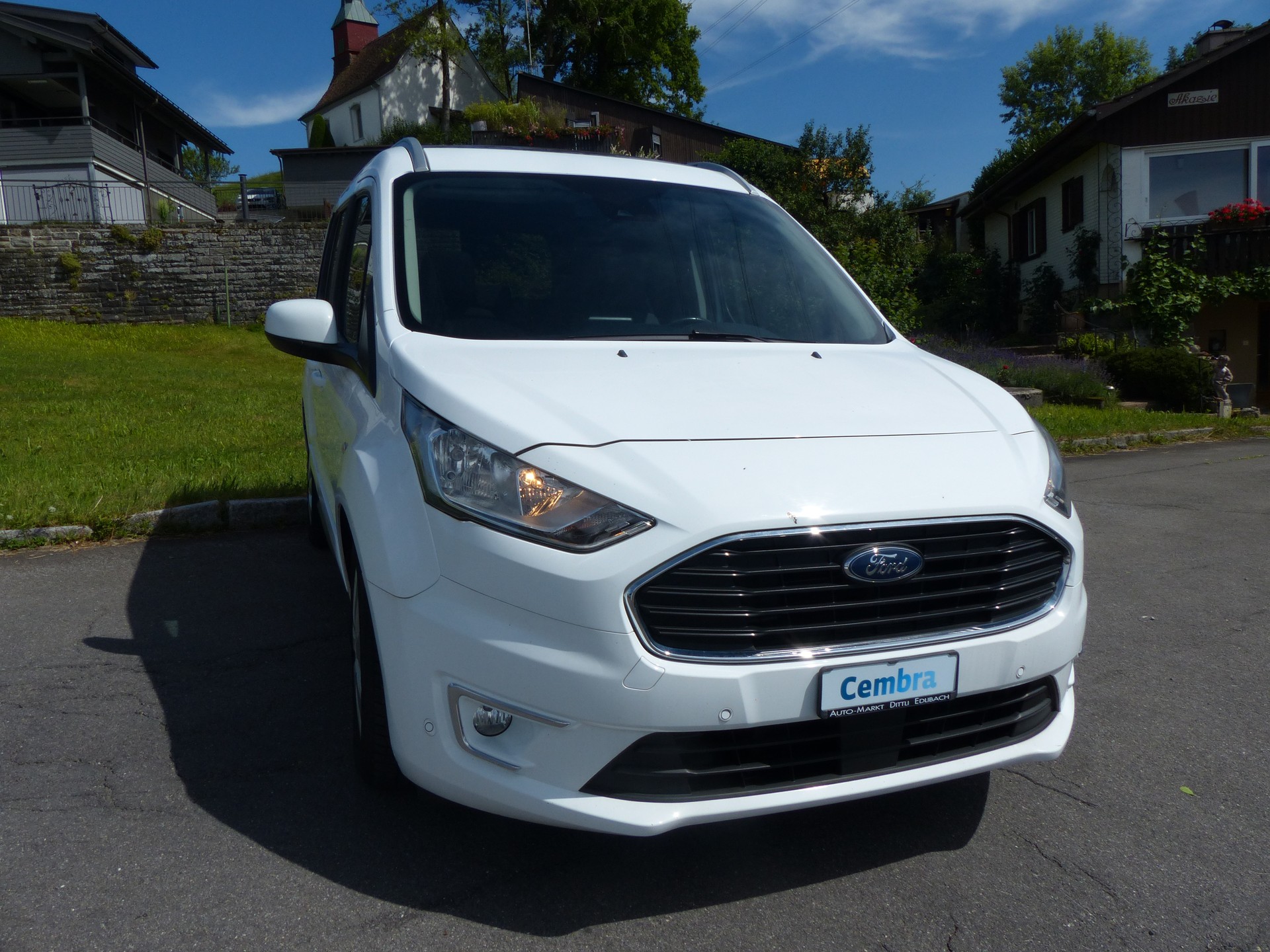 FORD Tourneo Connect 1.5 EcoBlue Trend Automat-showroom-element-1