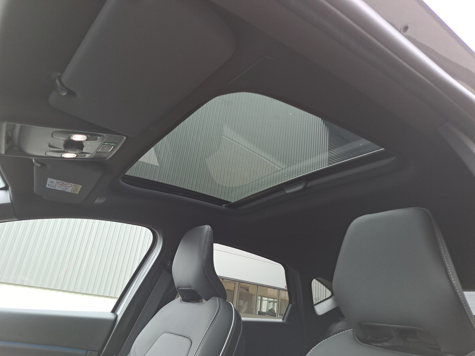 MITSUBISHI ASX 1.8 HEV Instyle-image-15