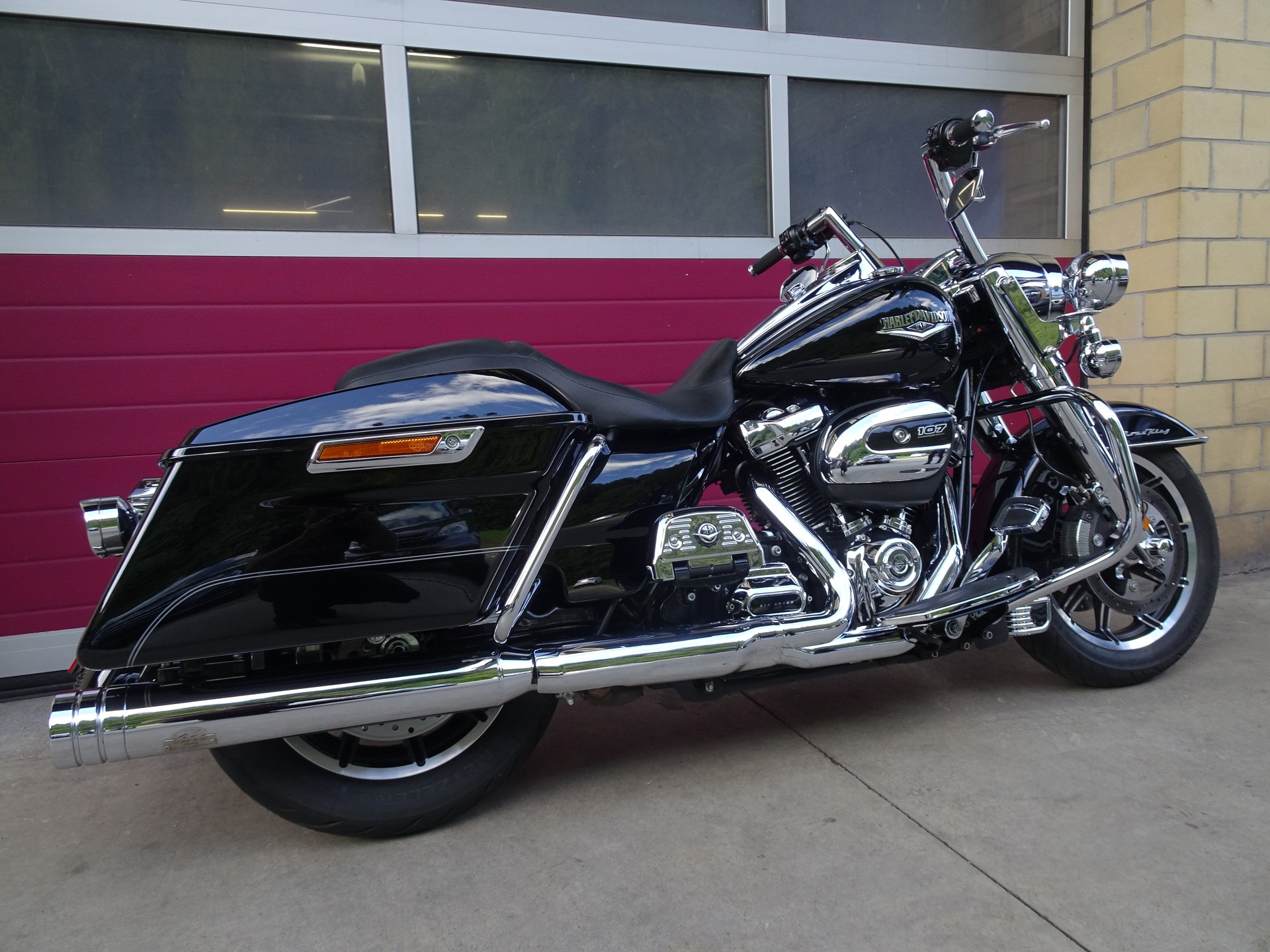 HARLEY-DAVIDSON FLHR Road King 107 ABS-image-8