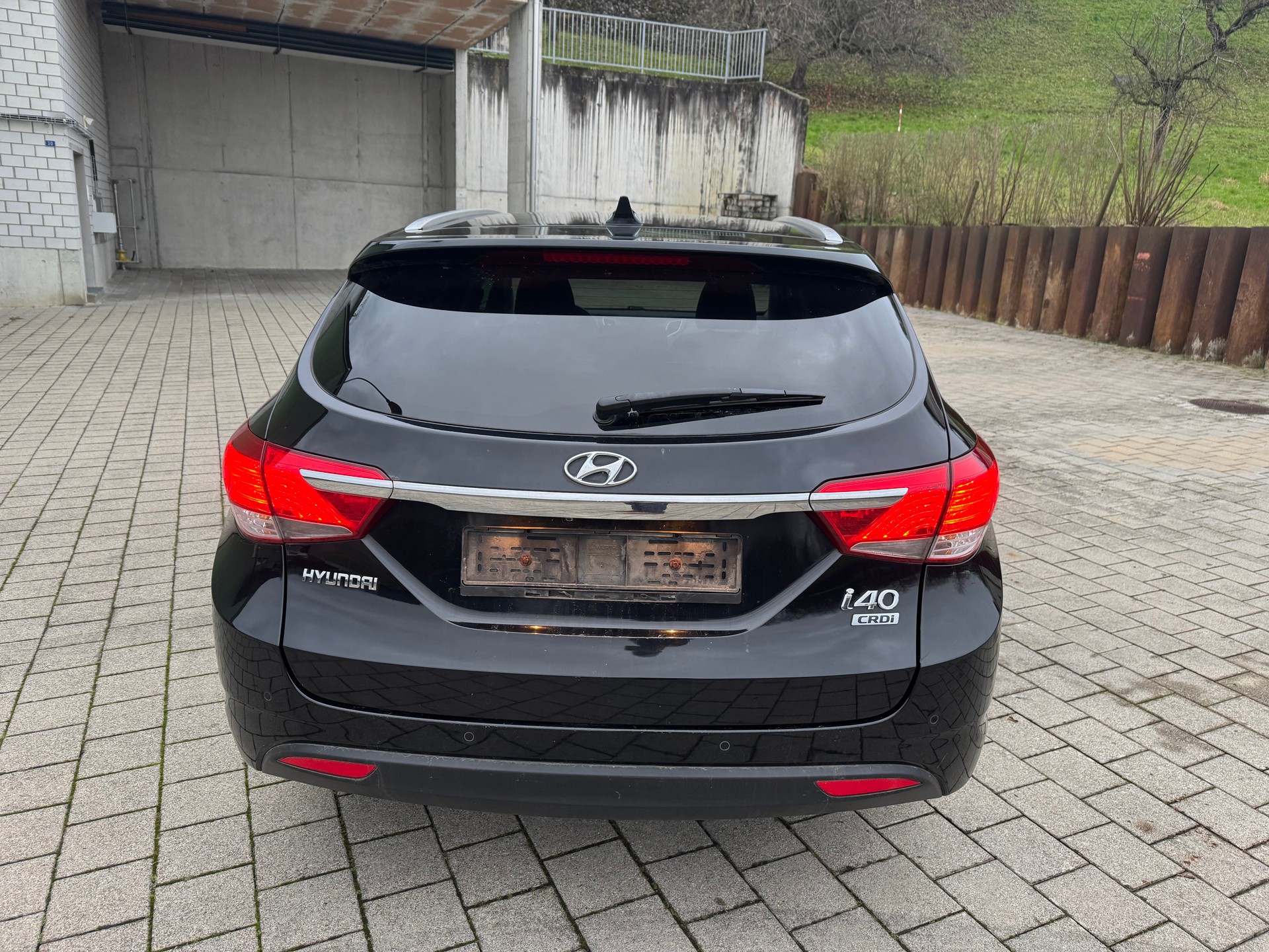 HYUNDAI i40 Wagon 1.7 CRDI Vertex Automatic-image-5