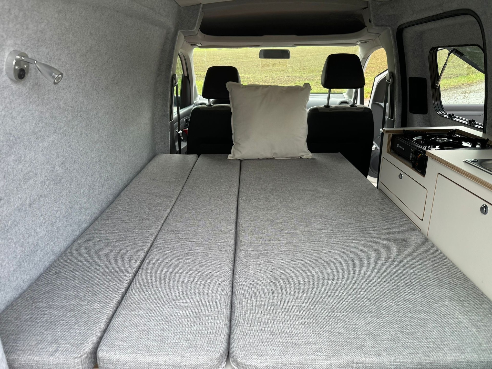 VW Caddy Saranda Beach-image-10