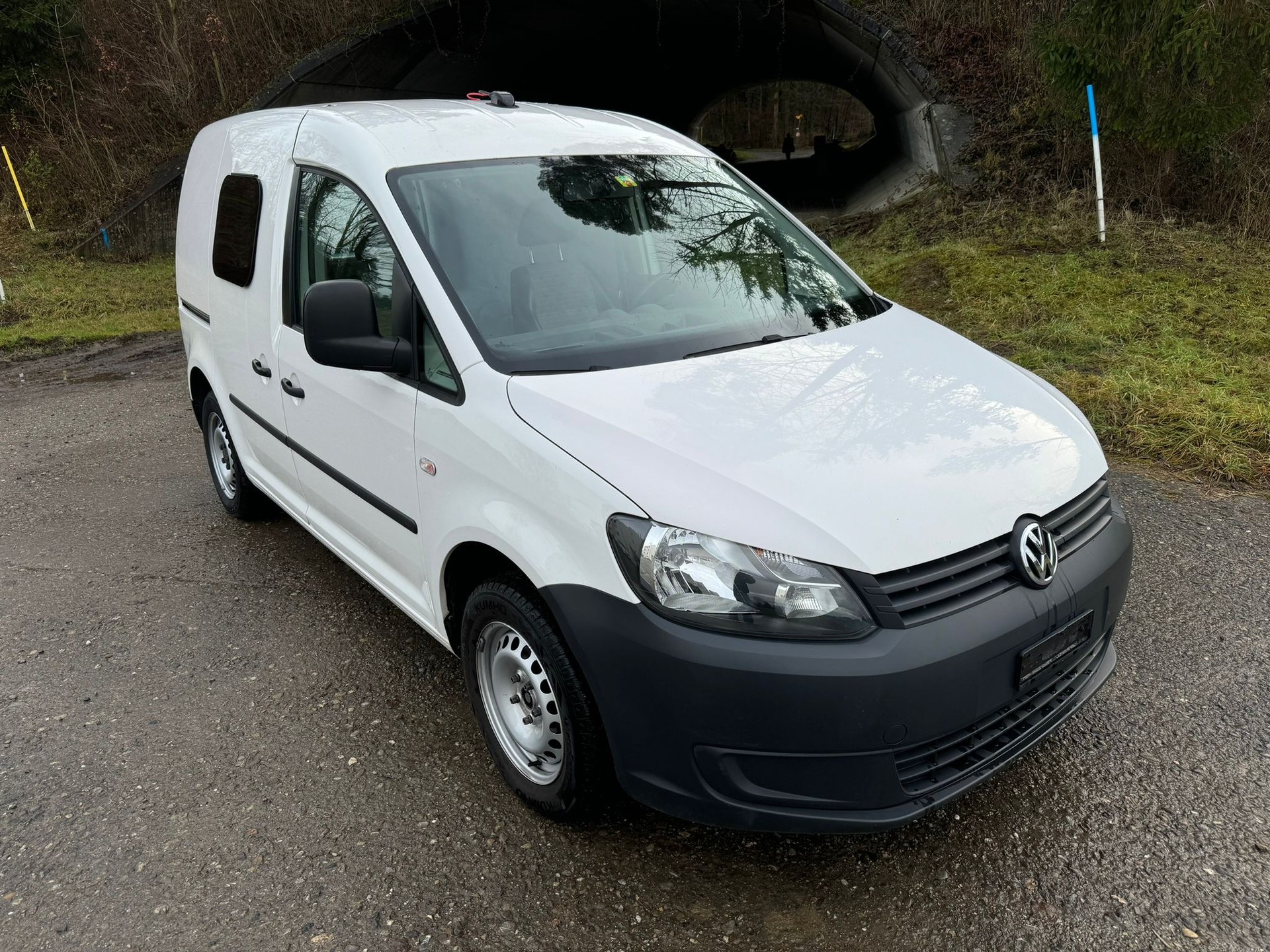 VW Caddy Saranda Beach-image-13