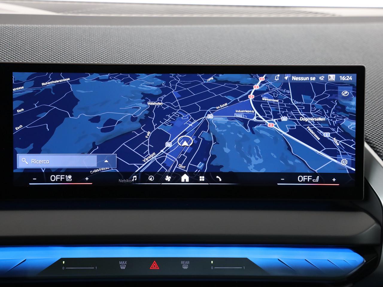 BMW X3 M50i-image-7