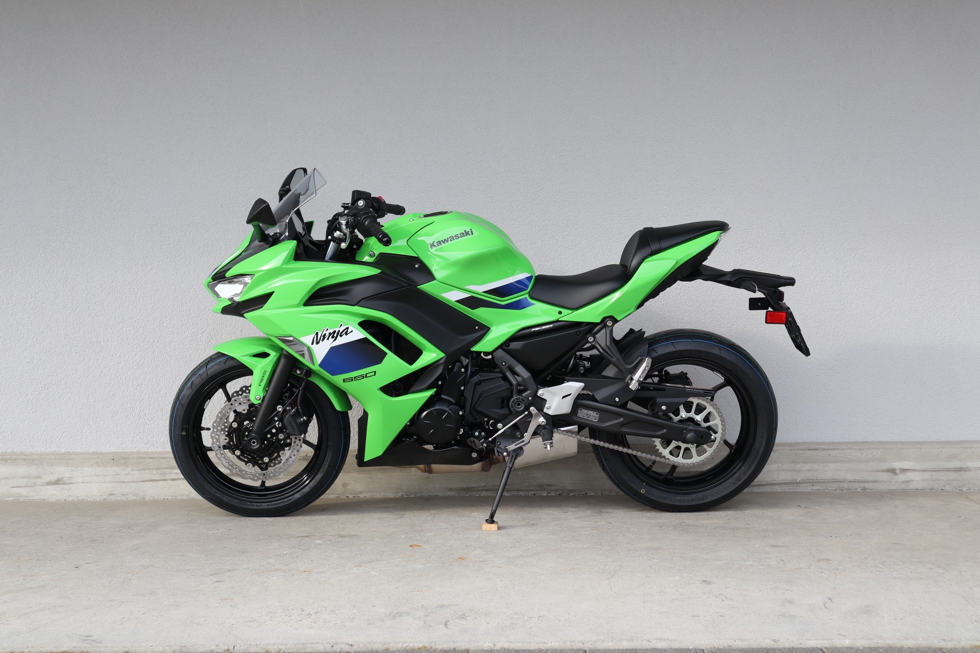 KAWASAKI Ninja 650-image-3