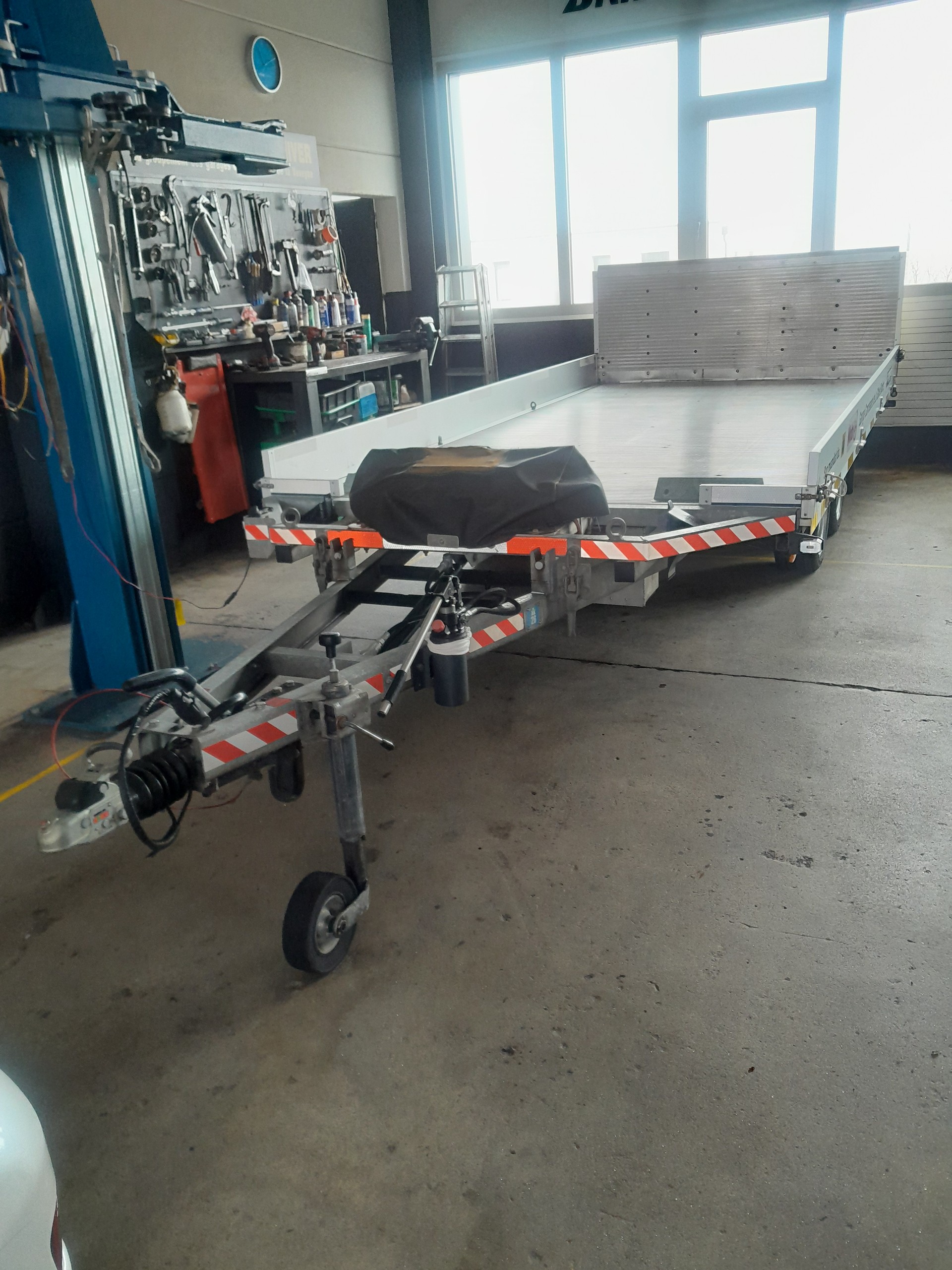 WM MEYER MKHL 3500-image-3