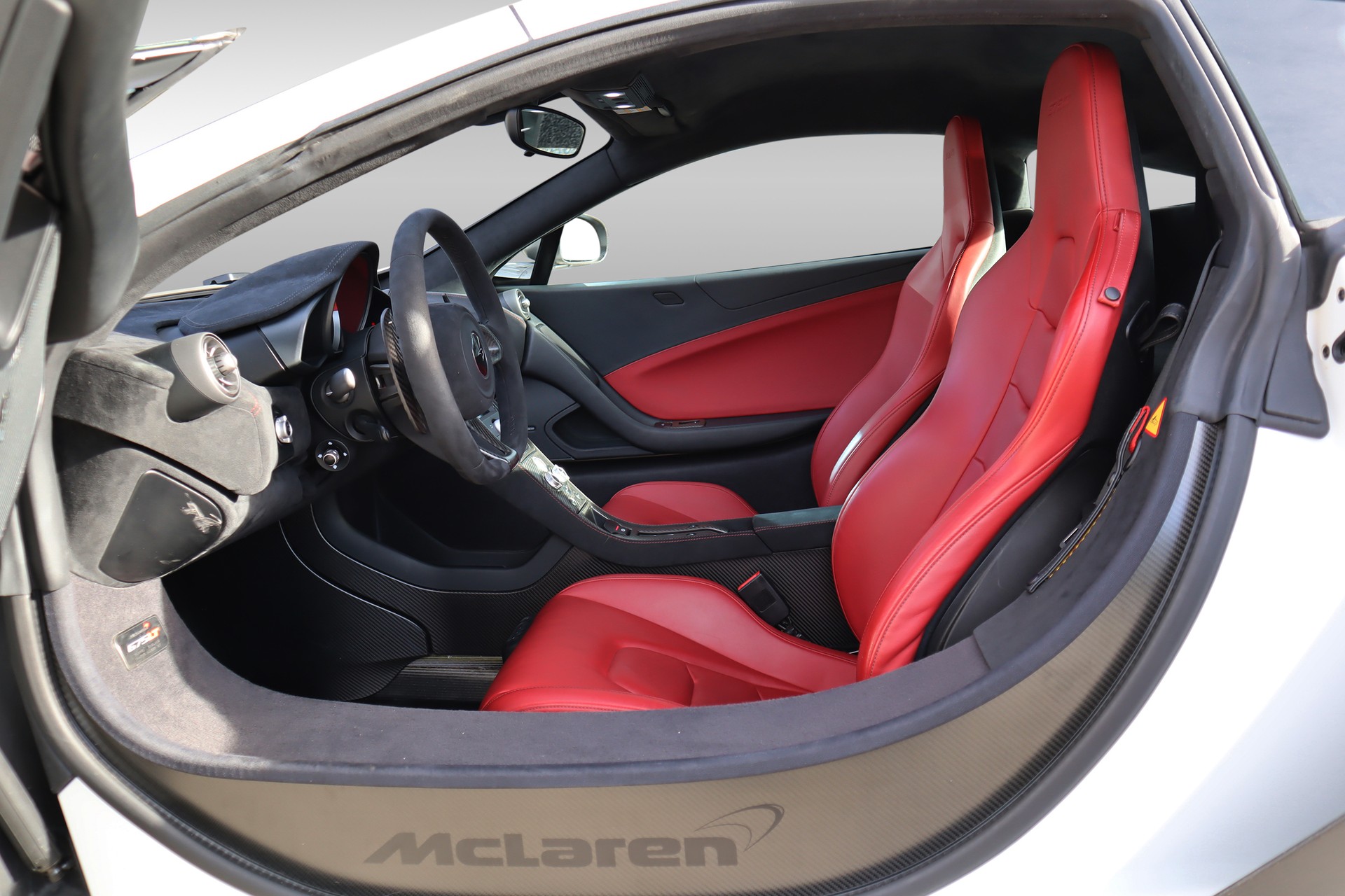 McLAREN 675LT Coupé 3.8 V8 SSG-image-8