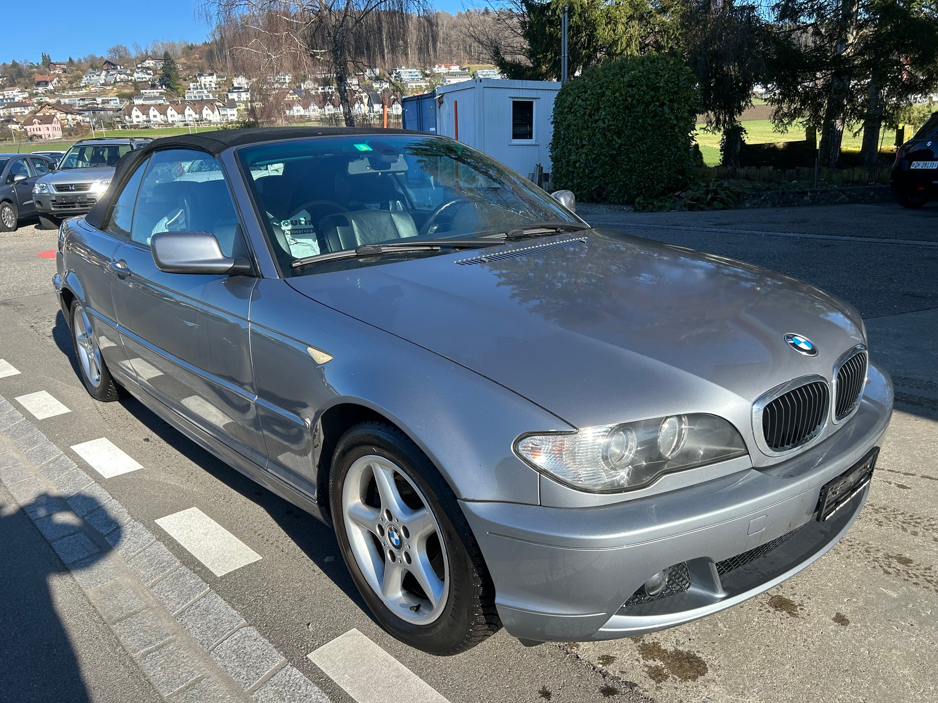 BMW 318Ci Cabriolet-image-1