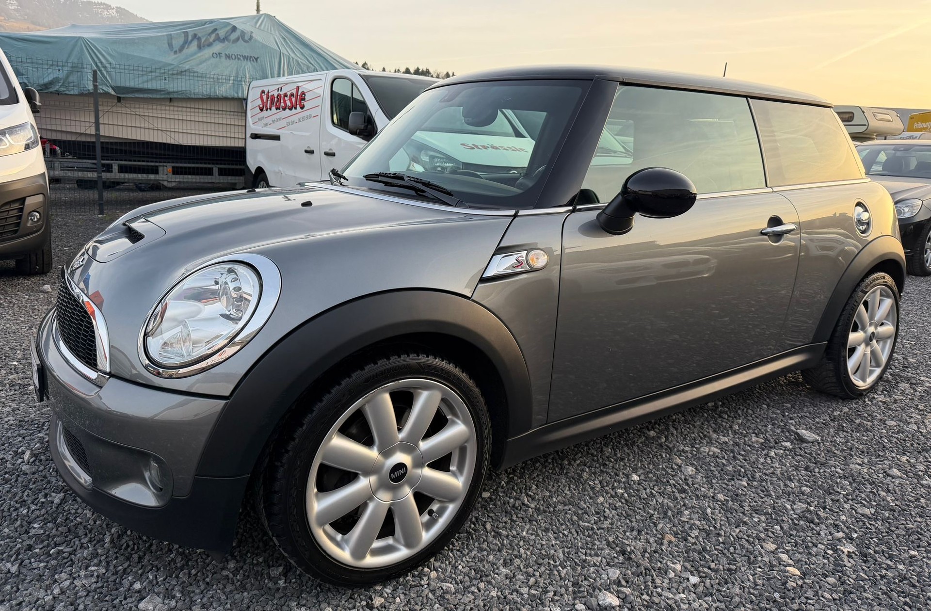 MINI Cooper S-image-5