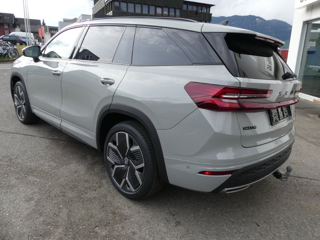 SKODA Kodiaq 2.0 TSI Sportline 4x4-showroom-element-1