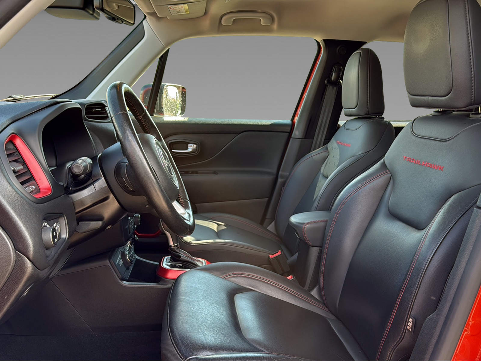 JEEP Renegade 1.3 Trailhawk 4xe-image-13