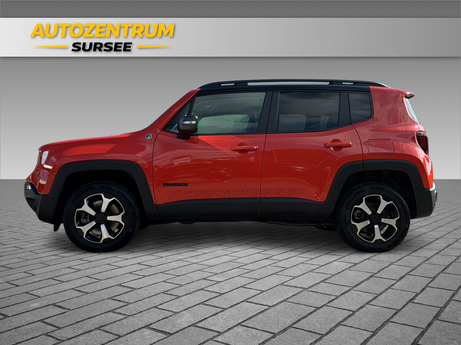 JEEP Renegade 1.3 Trailhawk 4xe-showroom-element-3