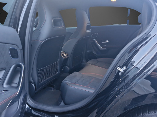 MERCEDES-BENZ A 250 e EQ Star 8G-DCT-image-10