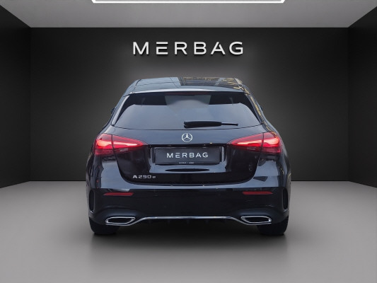 MERCEDES-BENZ A 250 e EQ Star 8G-DCT-image-5