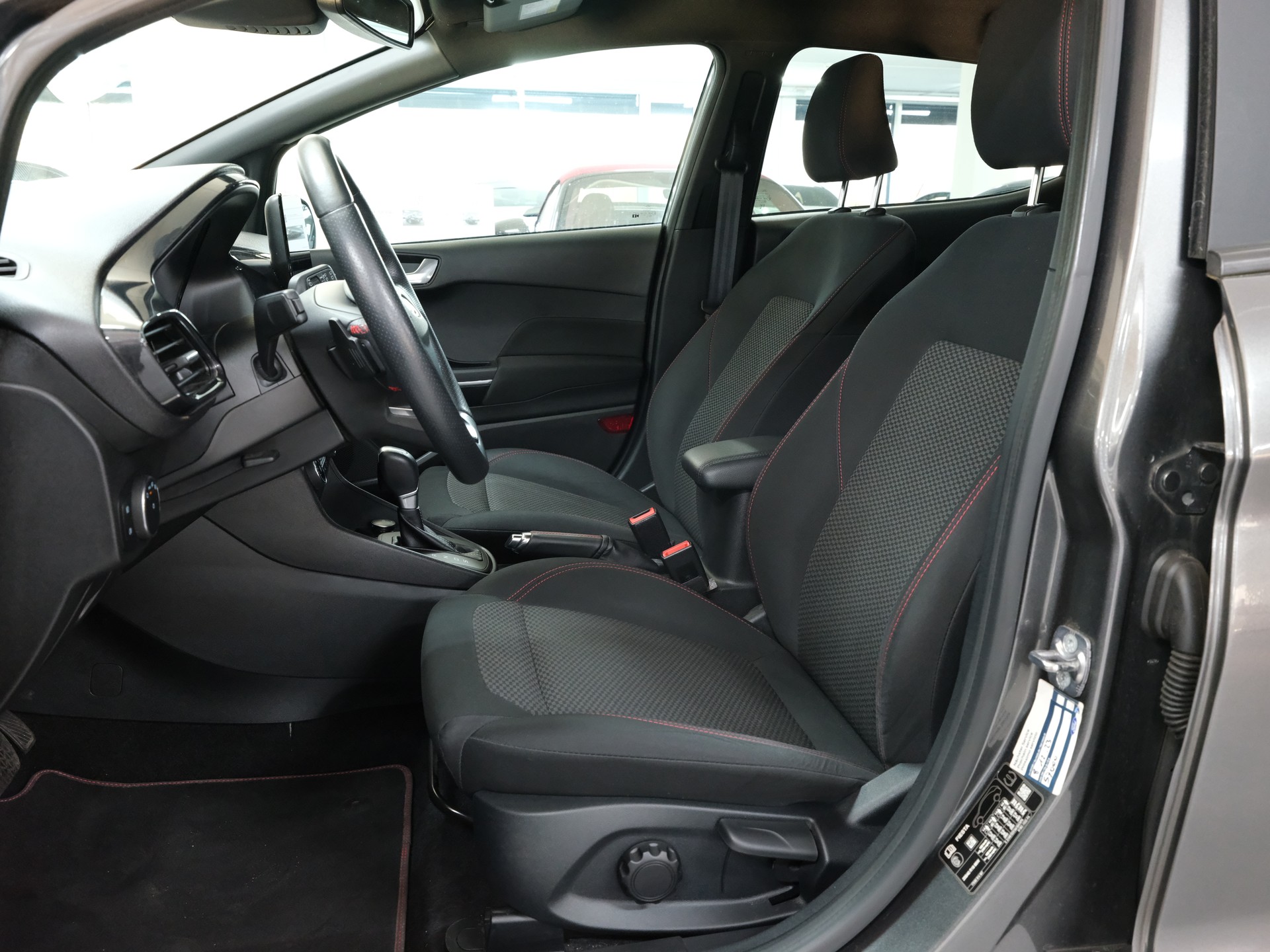 FORD Fiesta 1.0 SCTi ST Line Automat-image-16