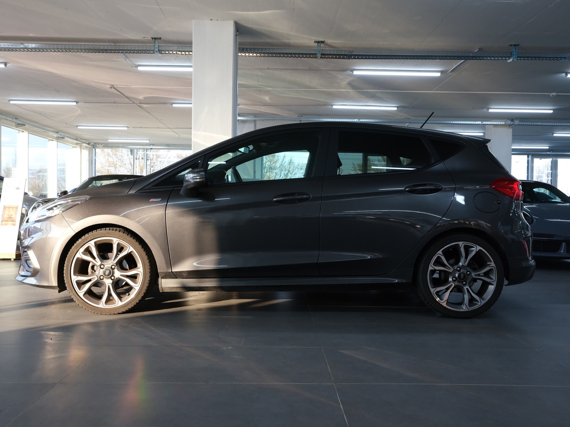 FORD Fiesta 1.0 SCTi ST Line Automat-image-5