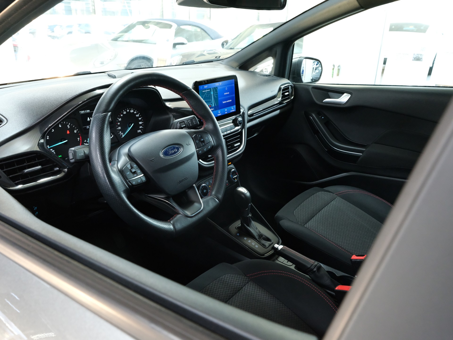 FORD Fiesta 1.0 SCTi ST Line Automat-image-18