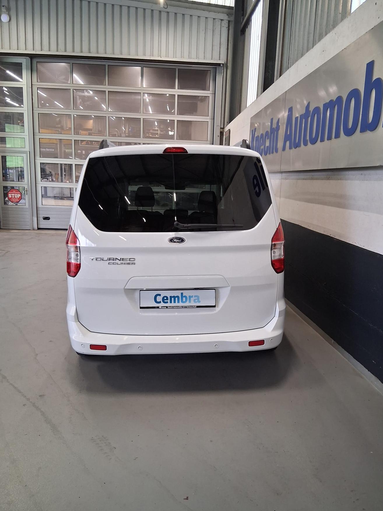 FORD TOURNEO COURIERier 1.0 EcoB 100 Titanium-showroom-element-3