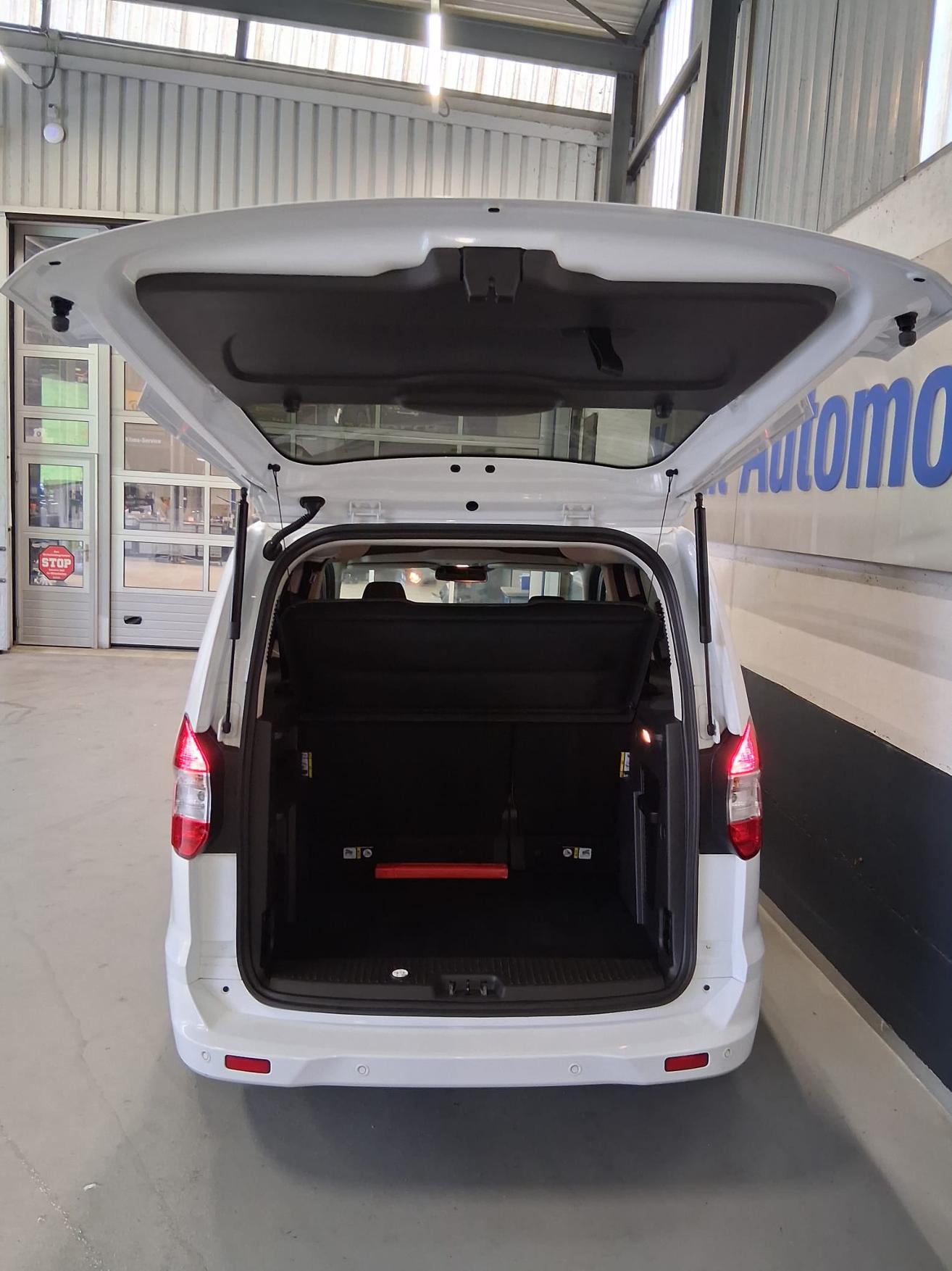 FORD TOURNEO COURIERier 1.0 EcoB 100 Titanium-image-4