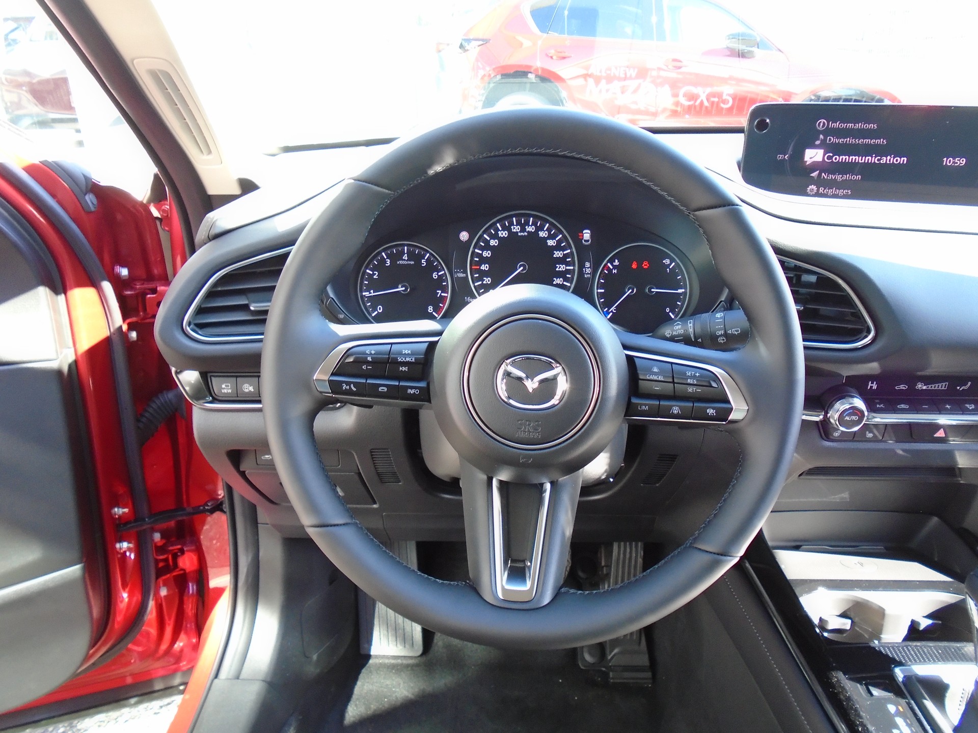 MAZDA CX-30 SKYACTIV-X 186 M Hybrid Exclusive Line AWD AT-image-8