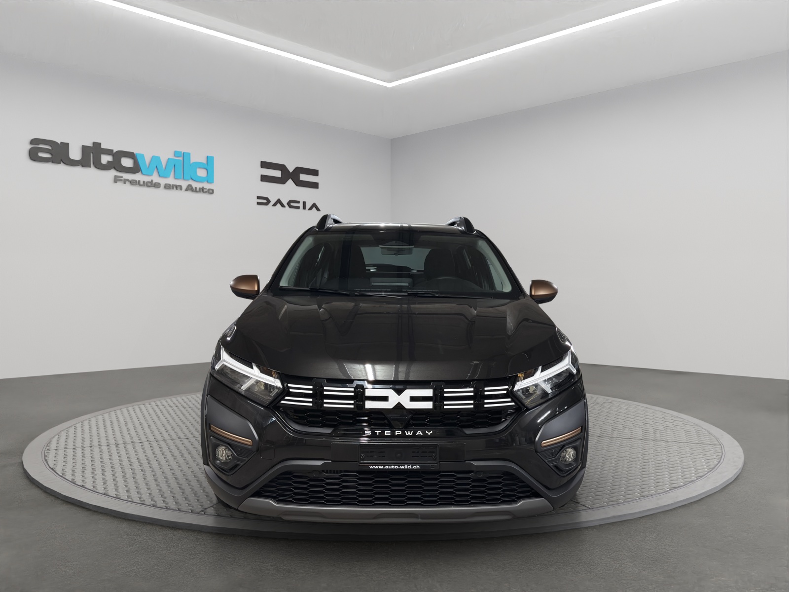DACIA Sandero Stepway TCe 90 Extreme CVT-image-4