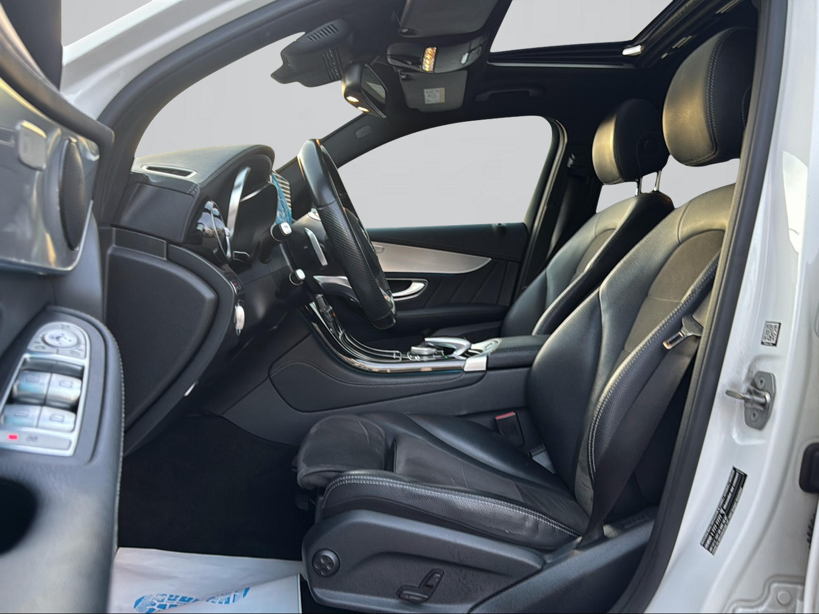 MERCEDES-BENZ GLC Coupé 250 d AMG Line 4Matic 9G-Tronic-image-9