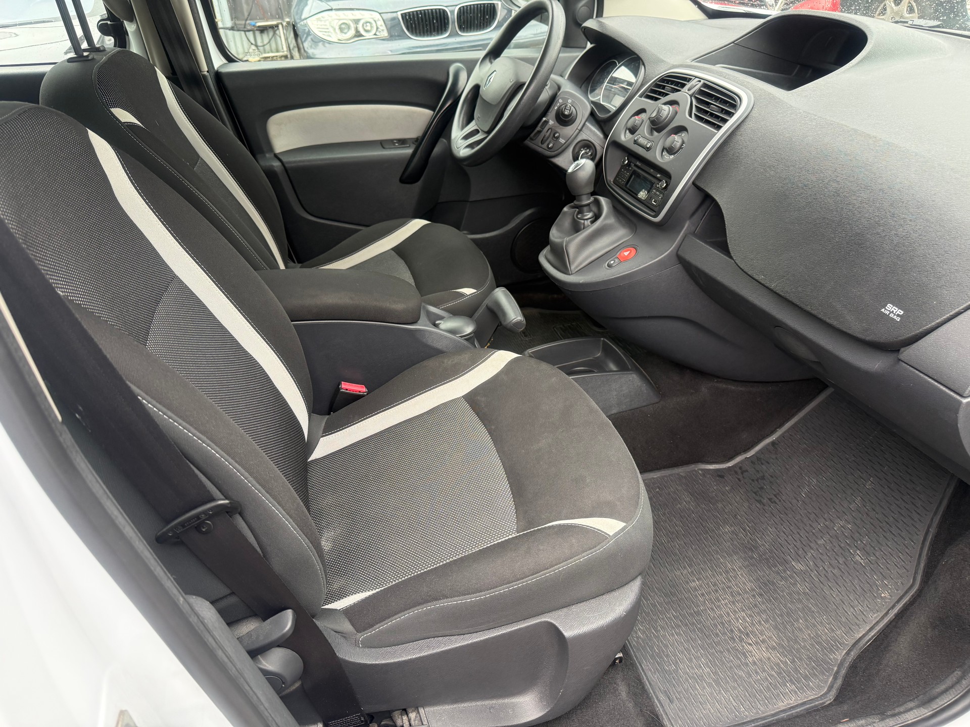 RENAULT Kangoo 1.2 16V Turbo Limited-image-11