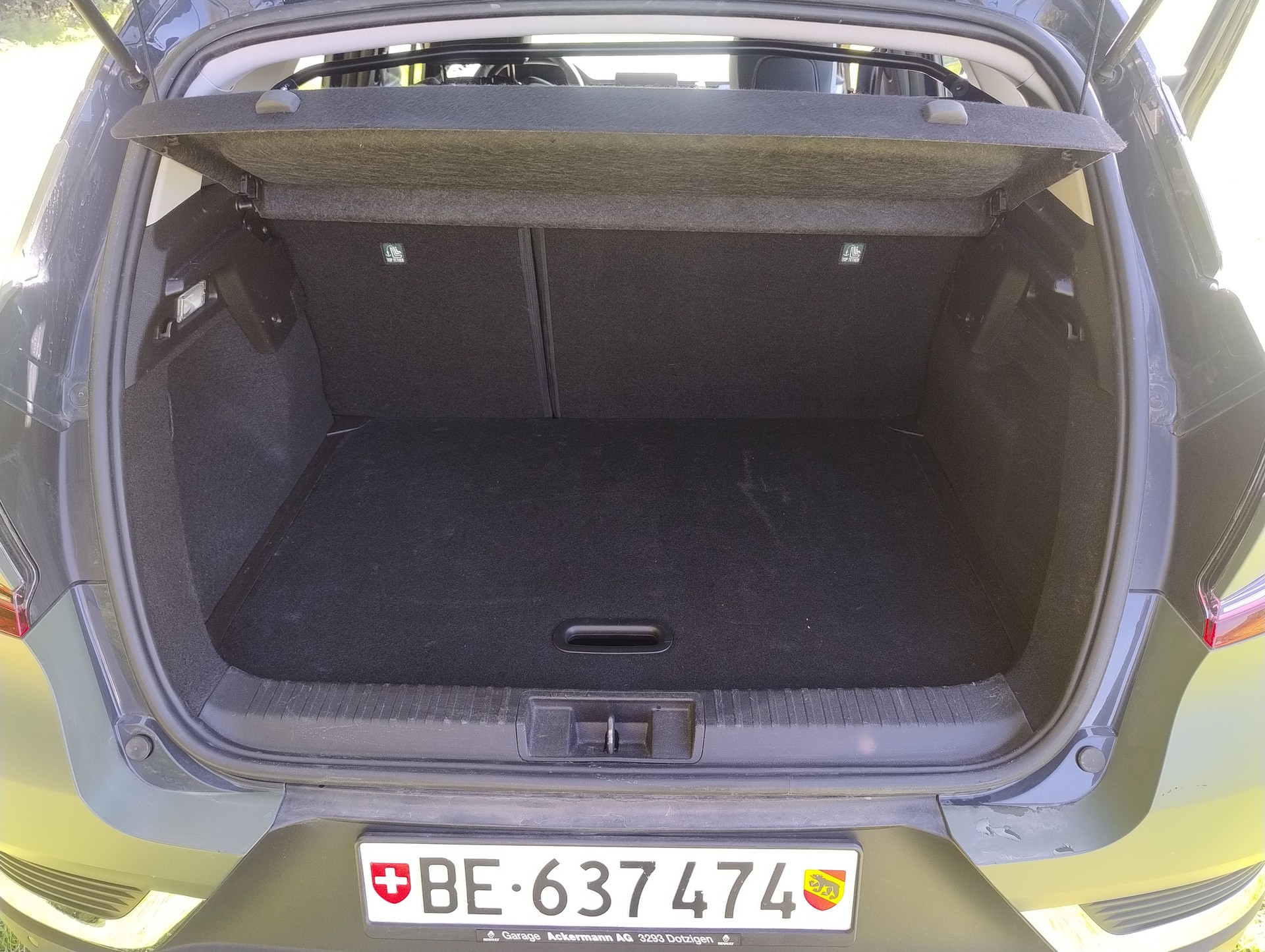 RENAULT Captur 1.5 dCi Intens EDC-image-5