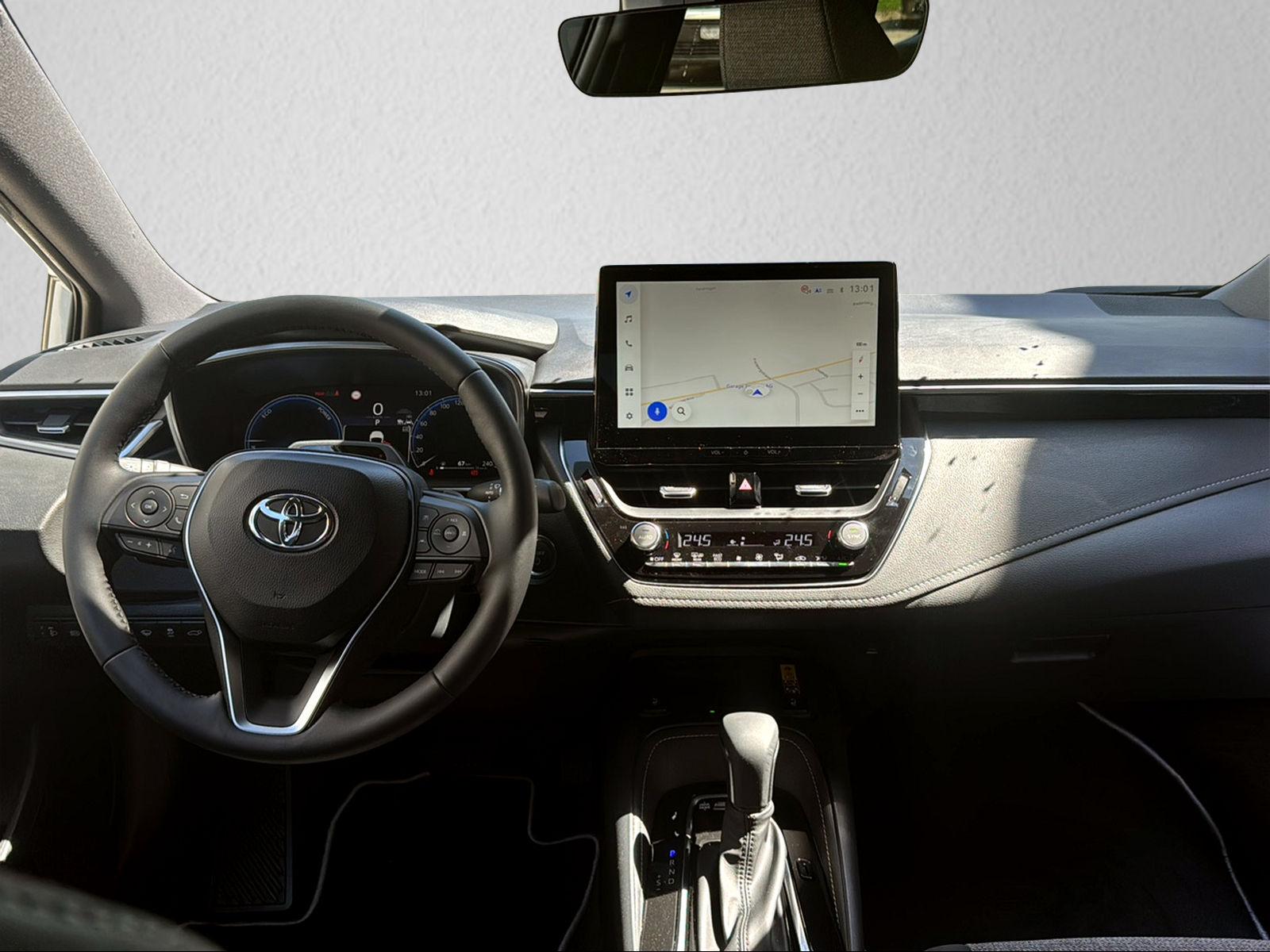 TOYOTA Corolla Touring Sports 2.0 HSD Swiss Edition-image-9