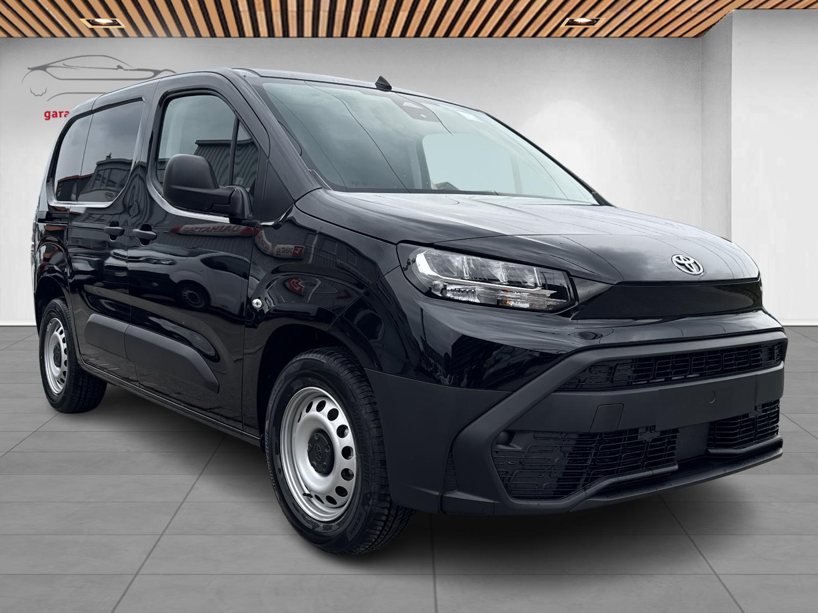 TOYOTA Proace City Van EV 50 kWh Active Medium-showroom-element-1