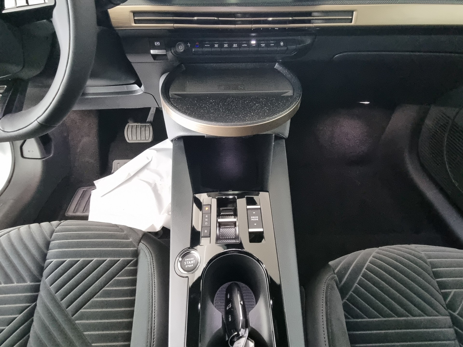 LANCIA Ypsilon Elektro 156 LX-image-9