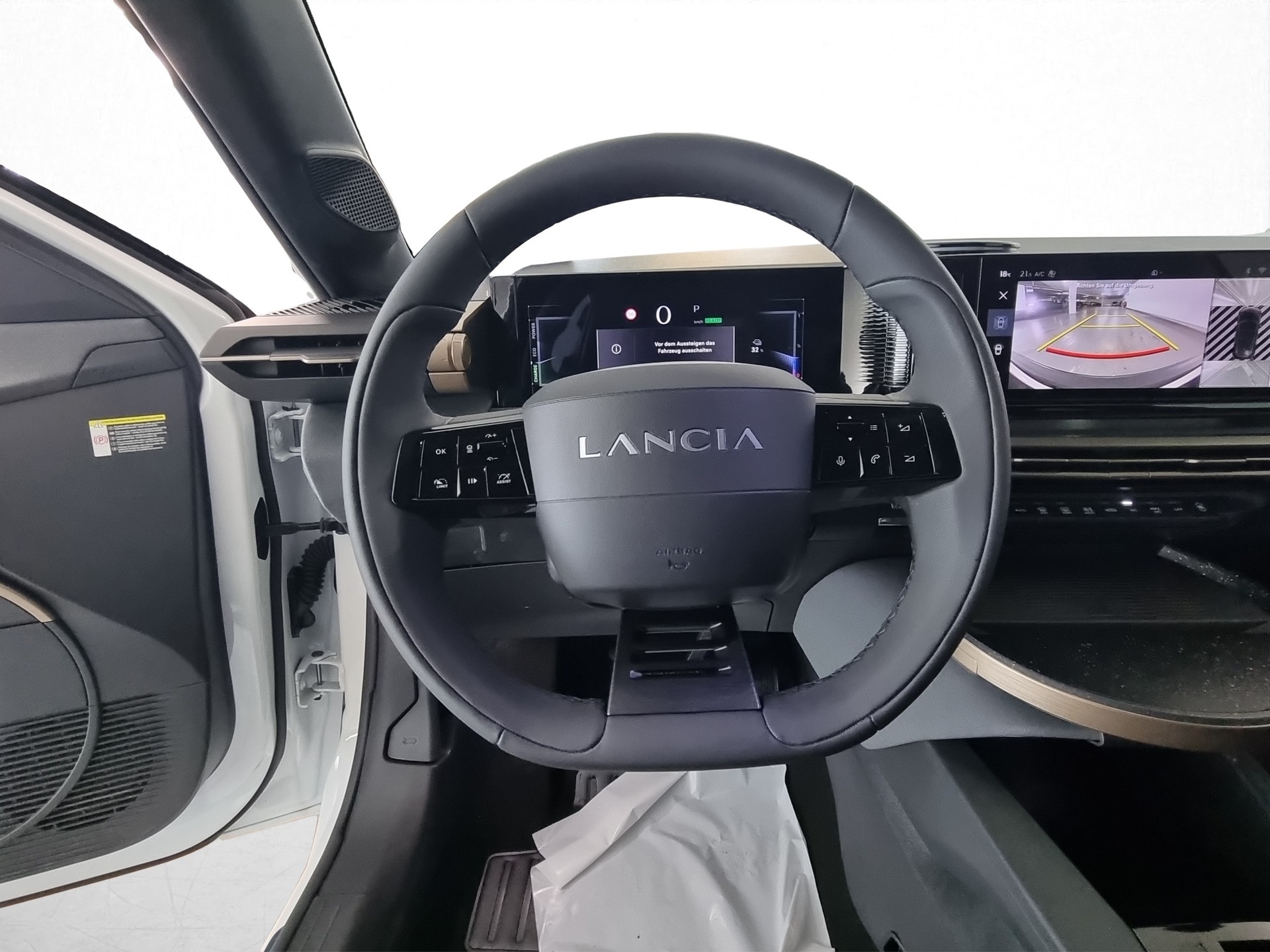 LANCIA Ypsilon Elektro 156 LX-image-8