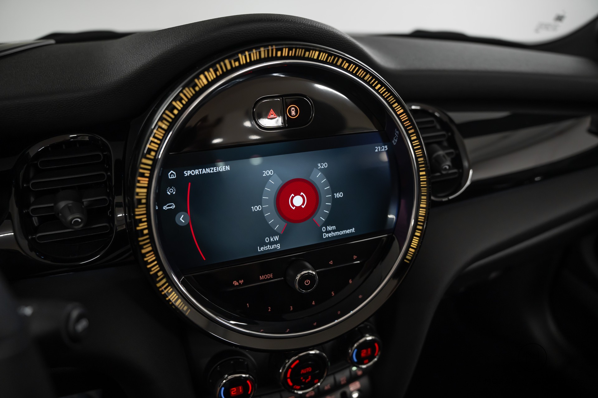 MINI Cabrio F57 2.0i John Cooper Works SAG-image-30