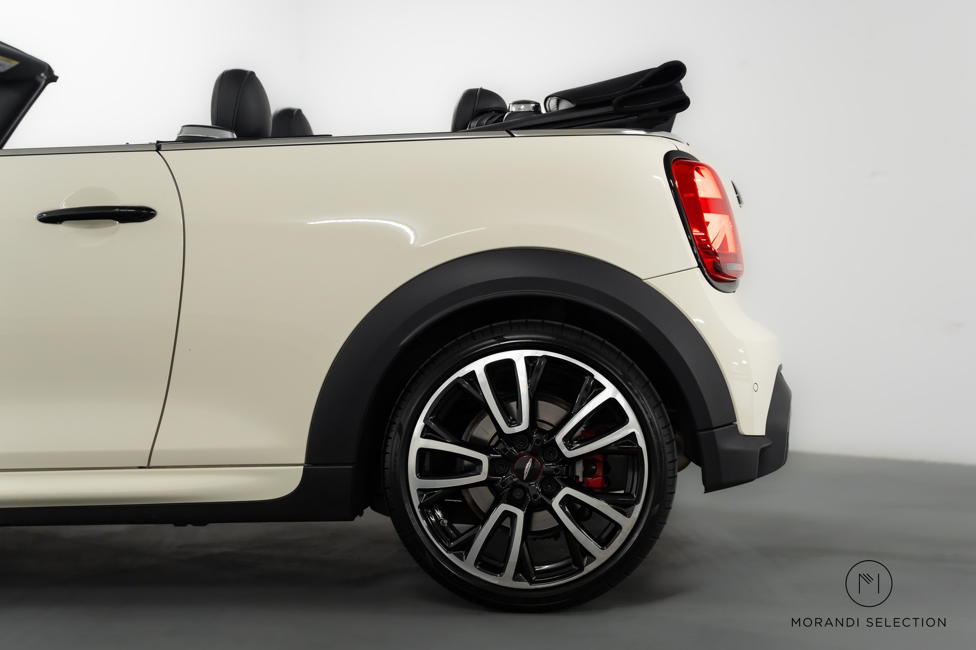 MINI Cabrio F57 2.0i John Cooper Works SAG-image-7