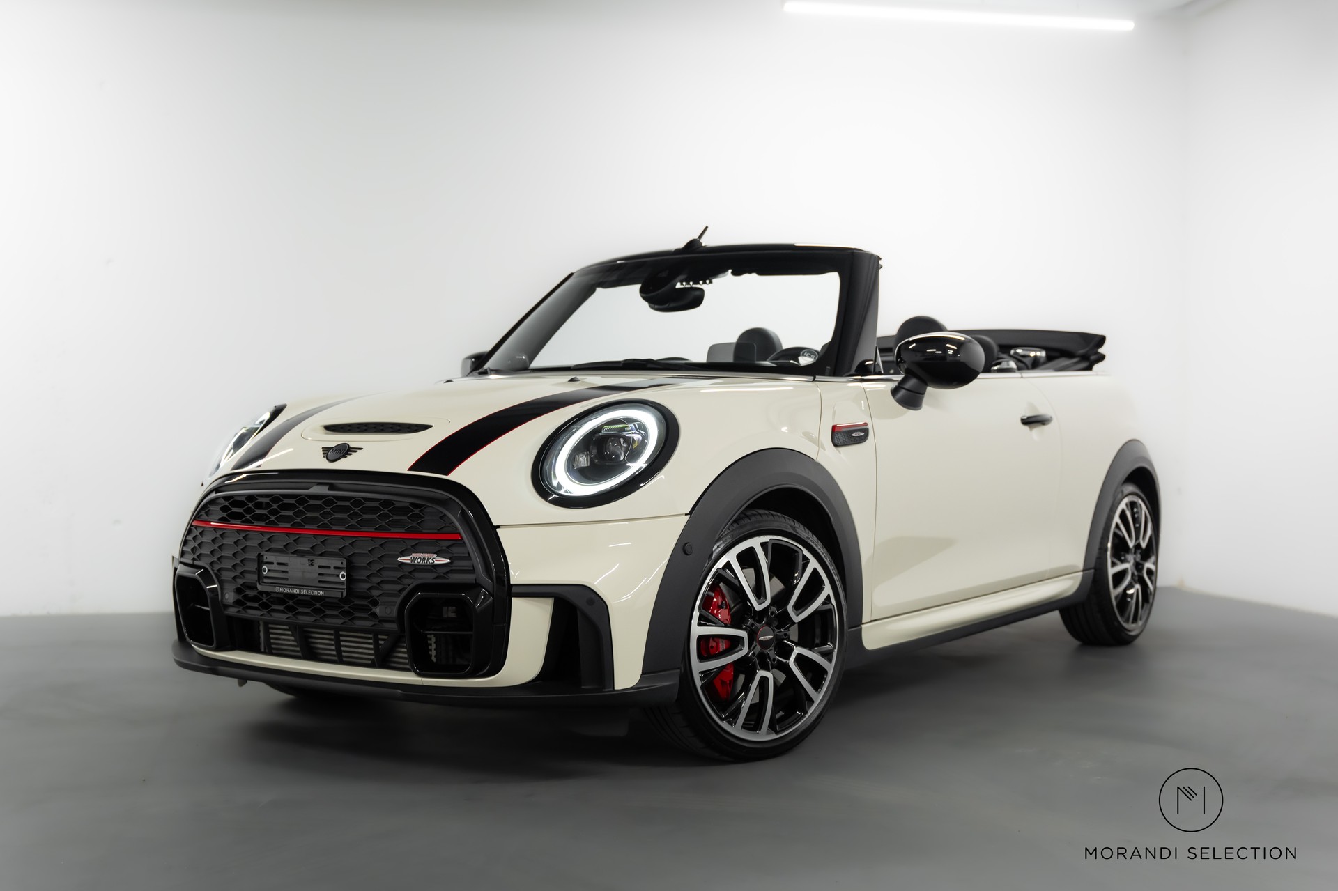 MINI Cabrio F57 2.0i John Cooper Works SAG-showroom-element-2