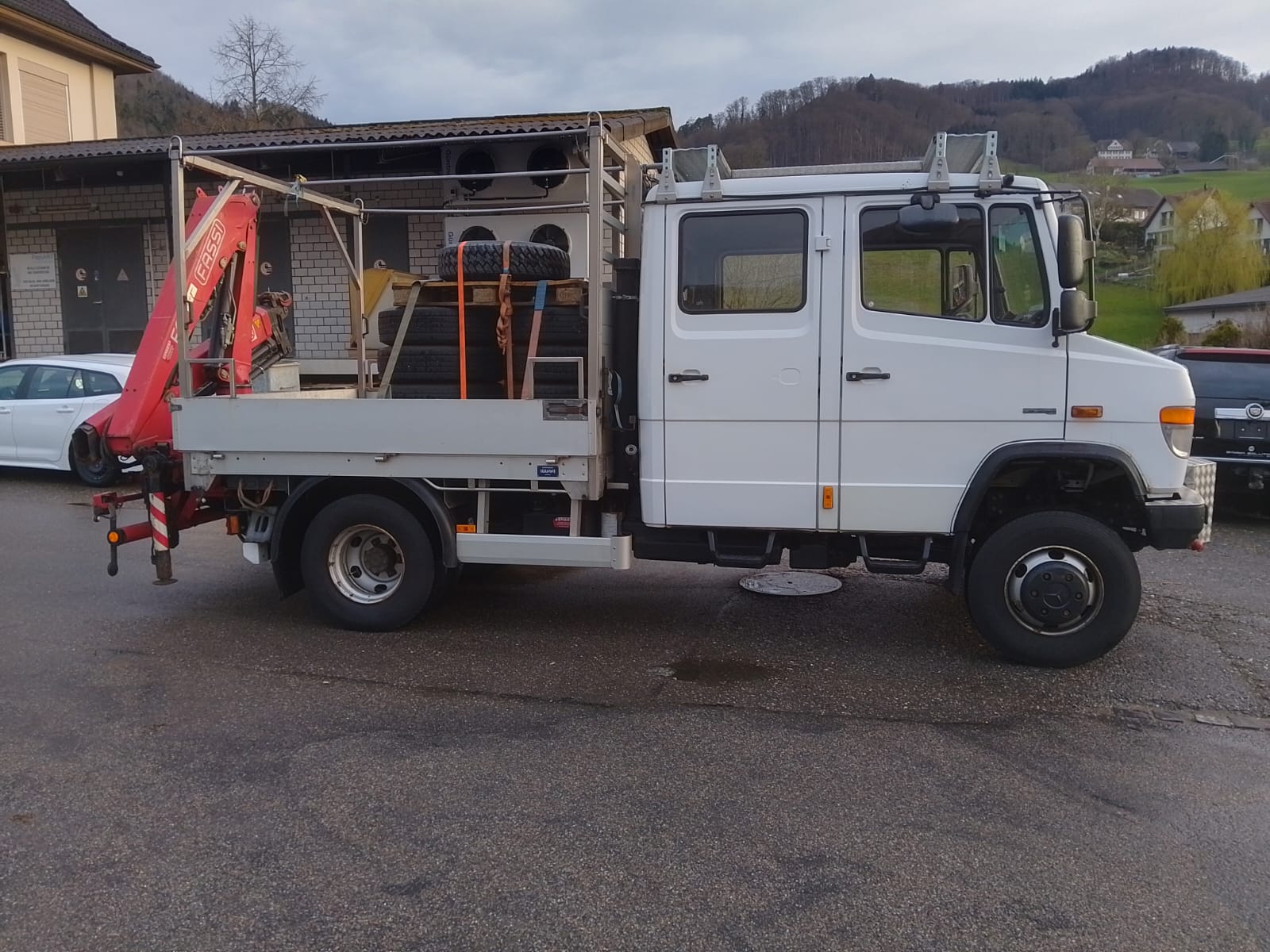 MERCEDES-BENZ Vario 818DA-image-2
