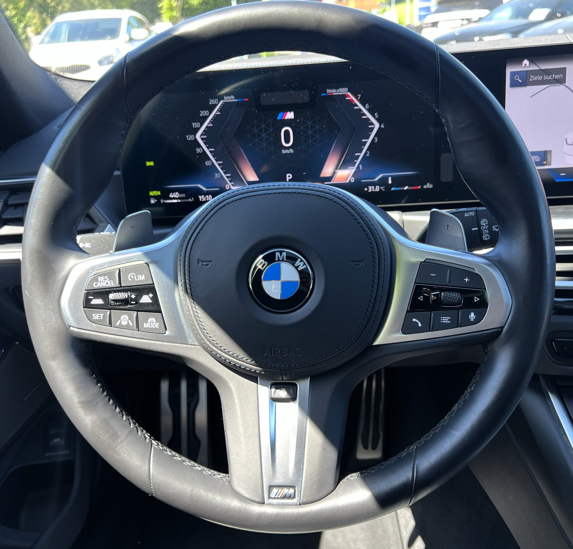 BMW 330i Touring xDrive Steptronic M Sport Pro-image-24