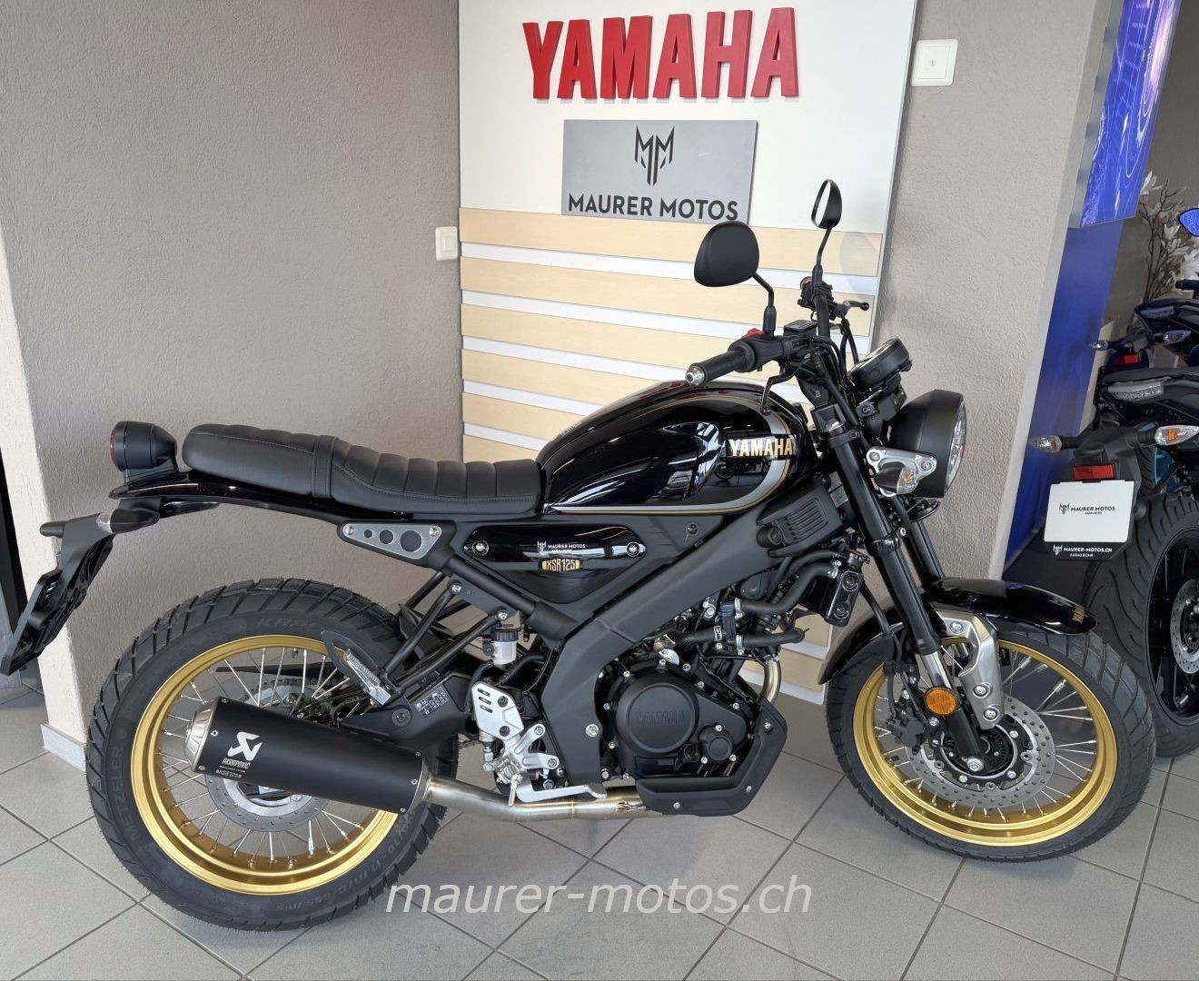 YAMAHA XSR125 LEGACY AKRAPOVIC-image-1