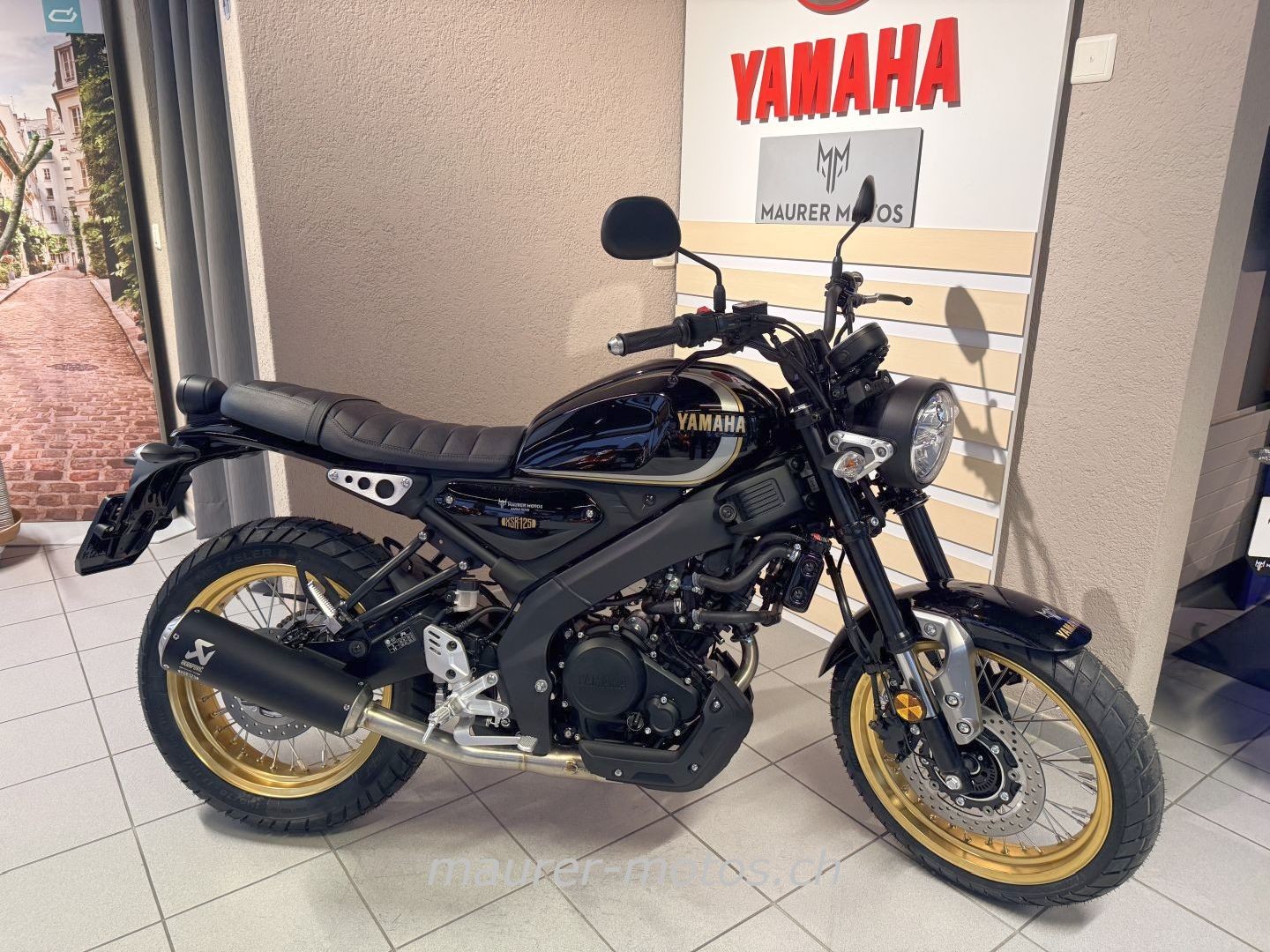 YAMAHA XSR125 LEGACY AKRAPOVIC-image-4