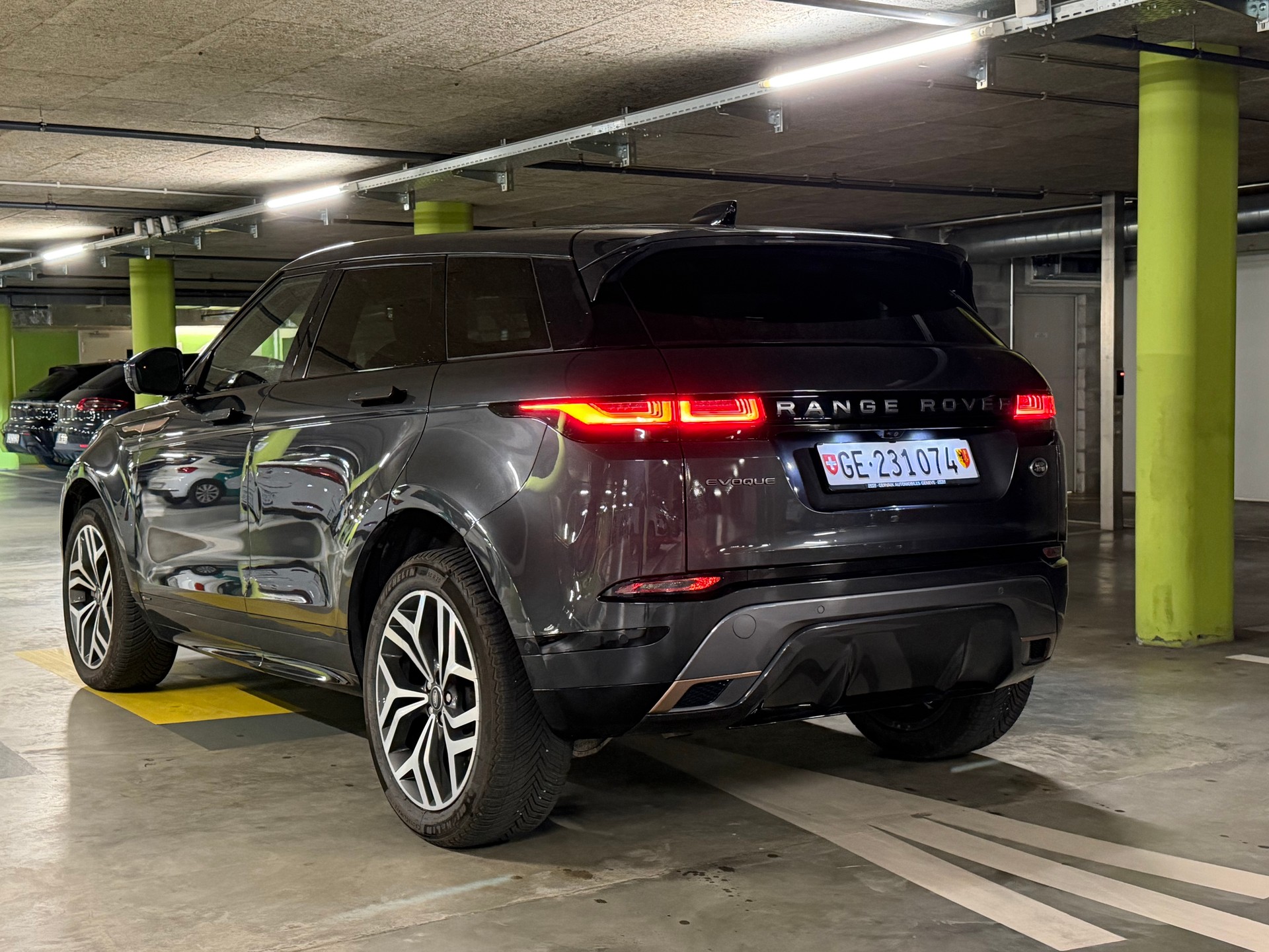 LAND ROVER 2.0 T 250 R-Dynamic HSE-image-2