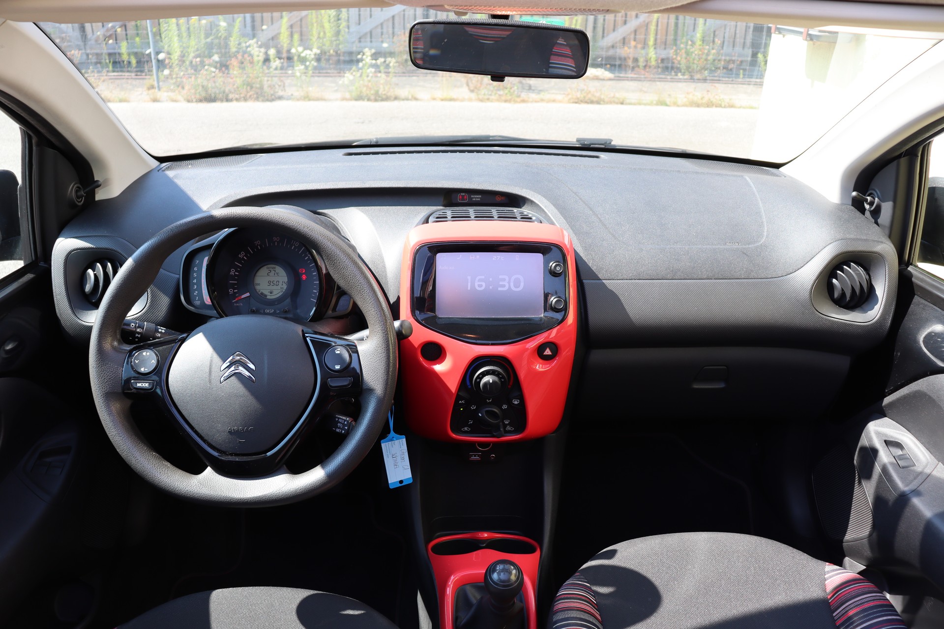 CITROEN C1 1.0 VTi Live-image-8