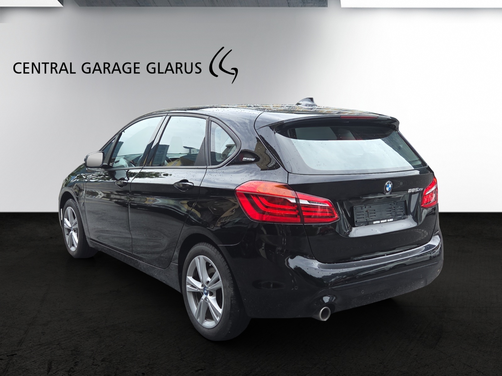 BMW 225xe iPerformance Active Tourer Steptronic Sport Line-image-5