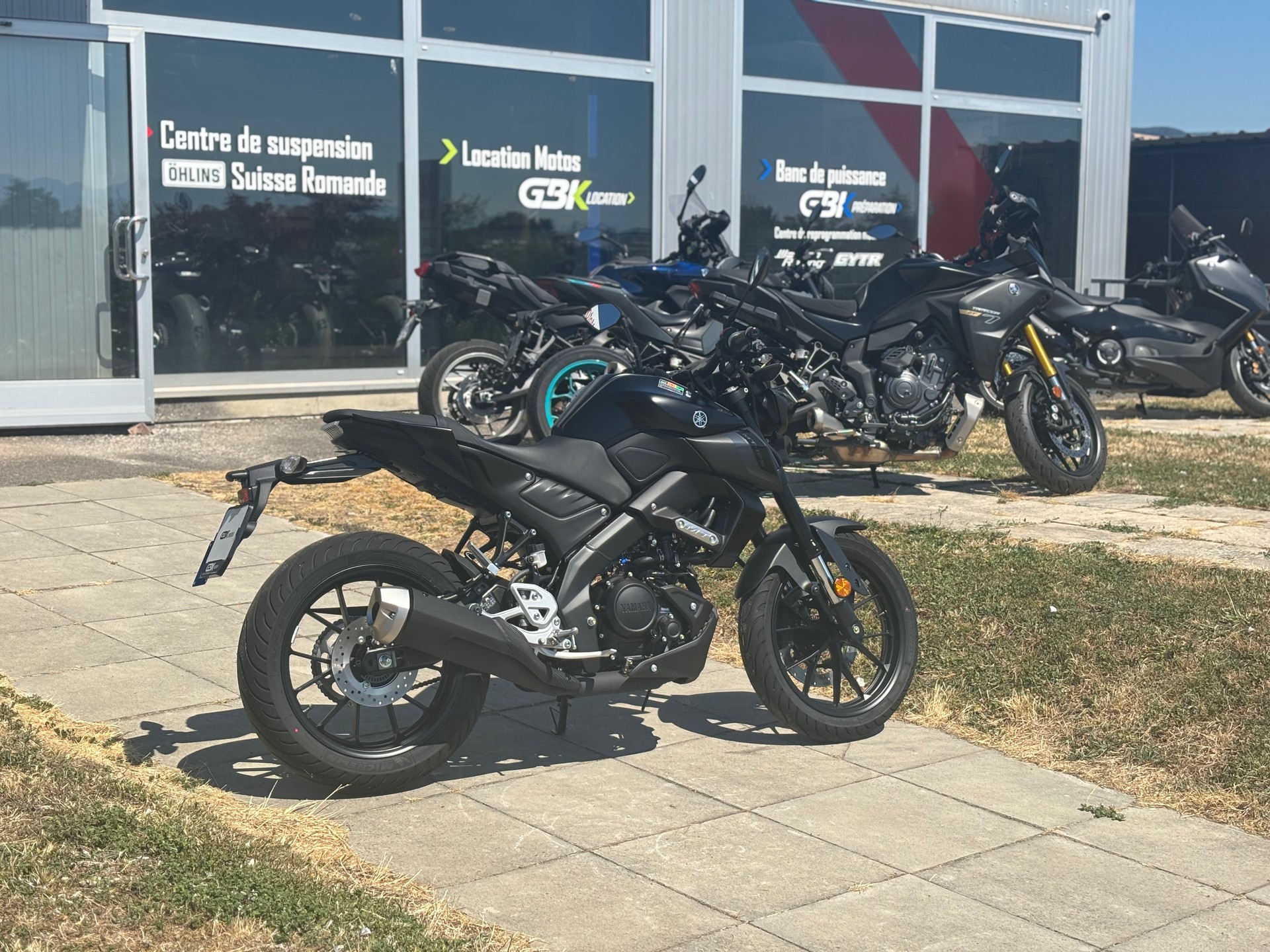 YAMAHA MT-125 ABS-image-1