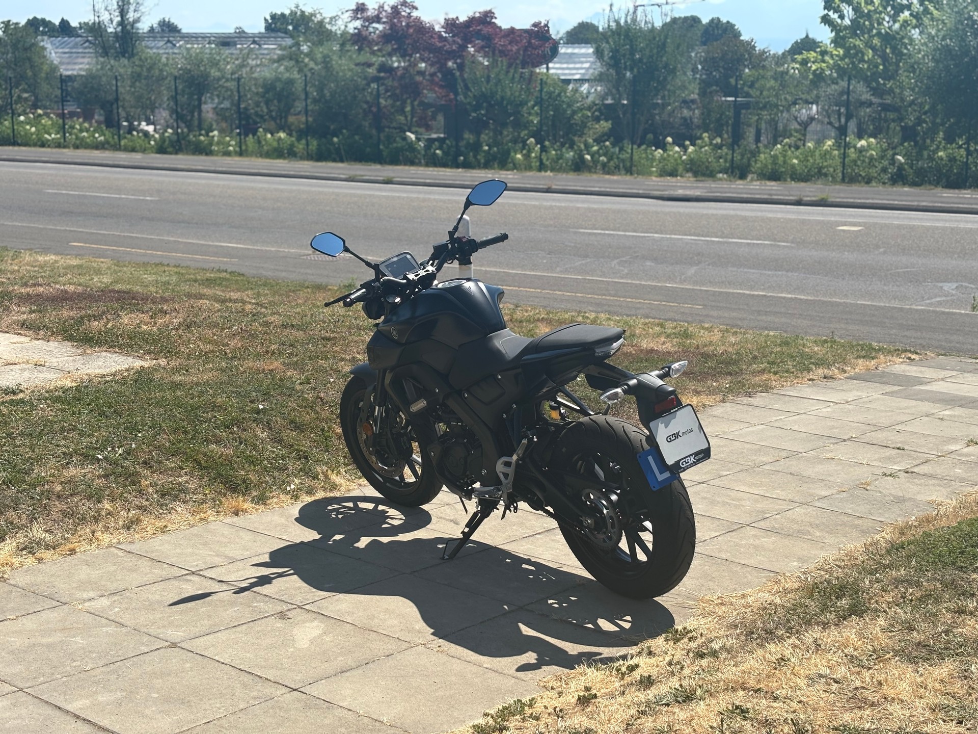 YAMAHA MT-125 ABS-image-3